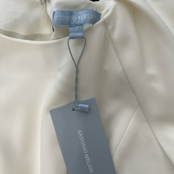 NWT Antonio Melani jumpsuit Size 2 Ivory with black bow detail - Picture 4 of 8